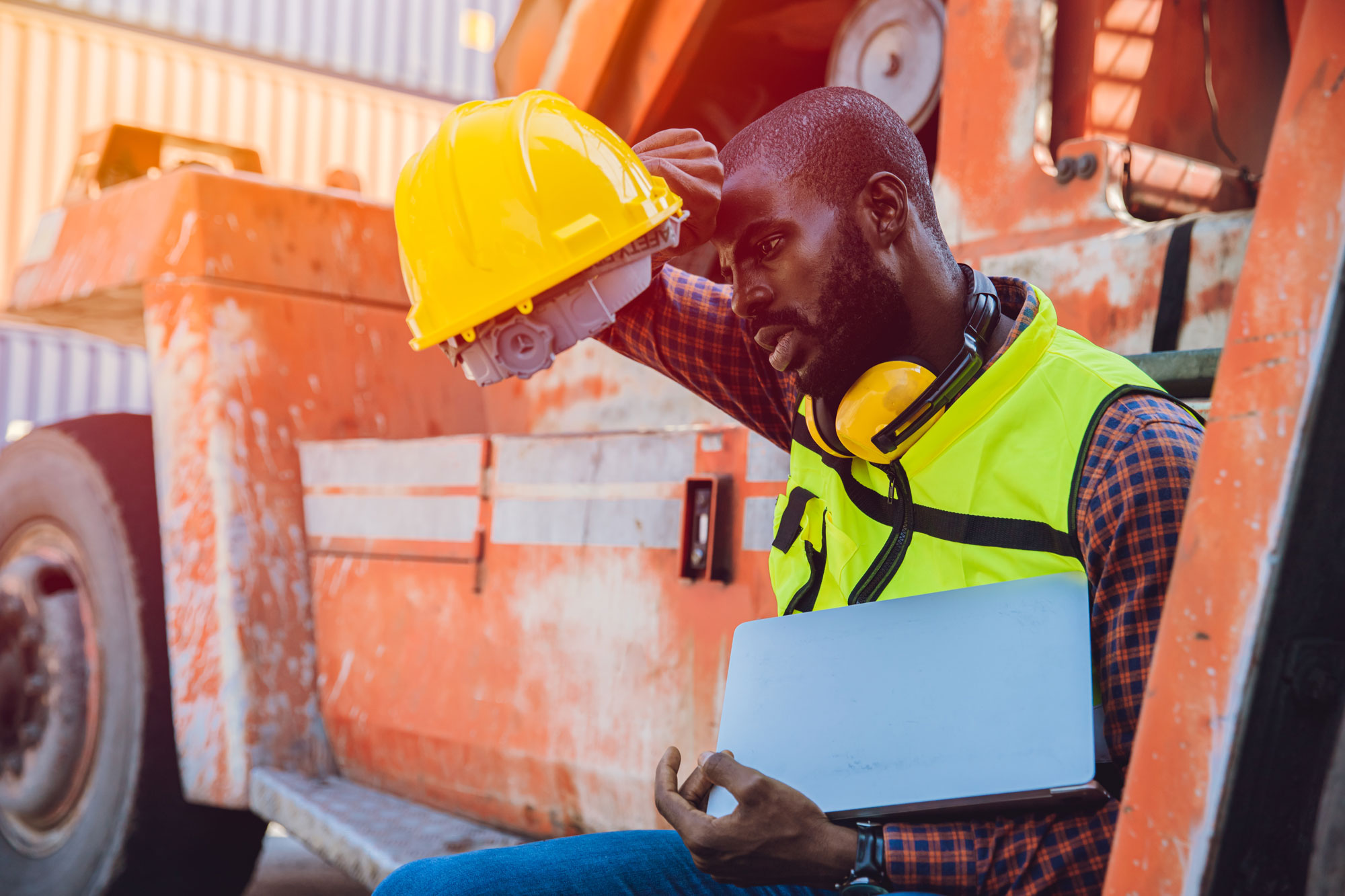 construction worker being affected by heat stress