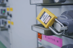 Key lock switch or circuit breaker for safety protect.in electric room.